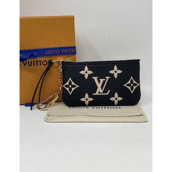 Louis Vuitton Cles Key Pouch BiColor Empreinte Leather - Picture 4 of 9